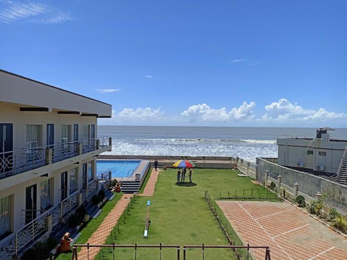 מנדרמוני Royal Of Sea Resort מראה חיצוני תמונה
