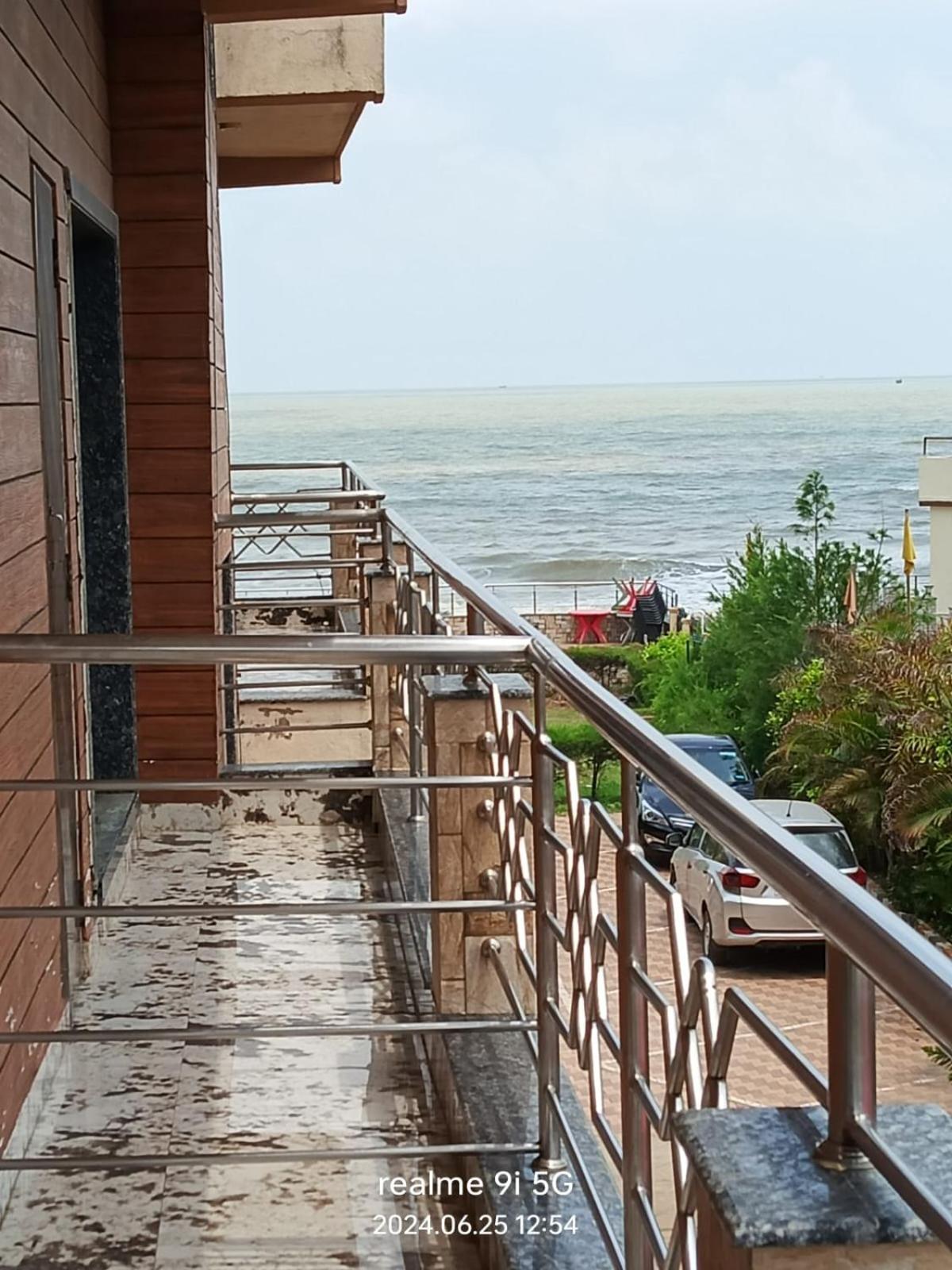 מנדרמוני Royal Of Sea Resort מראה חיצוני תמונה
