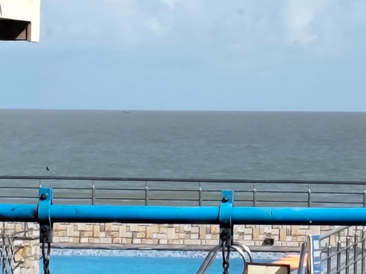 מנדרמוני Royal Of Sea Resort מראה חיצוני תמונה